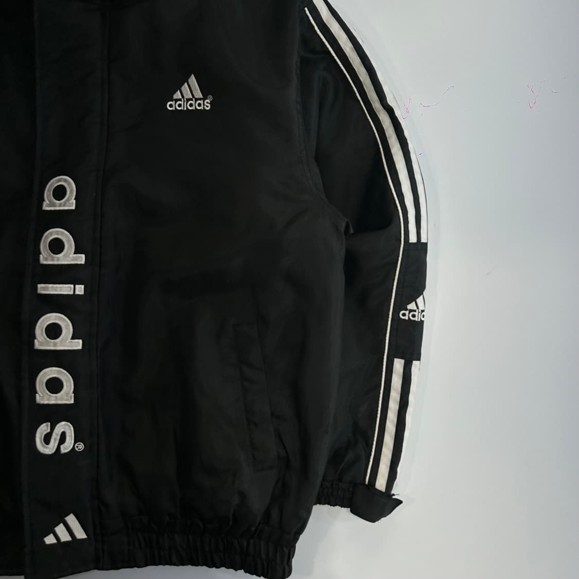 Adidas 아디다스 올드스쿨 백삼각로고 블랙 누빔 점퍼 상품이미지5