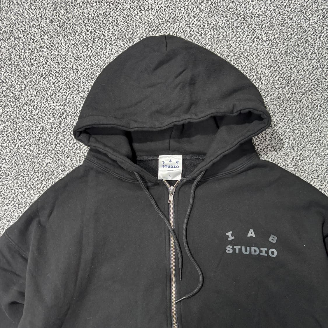 아이앱 스튜디오 X JTBC 후드집업 블랙 (L) 상품이미지2