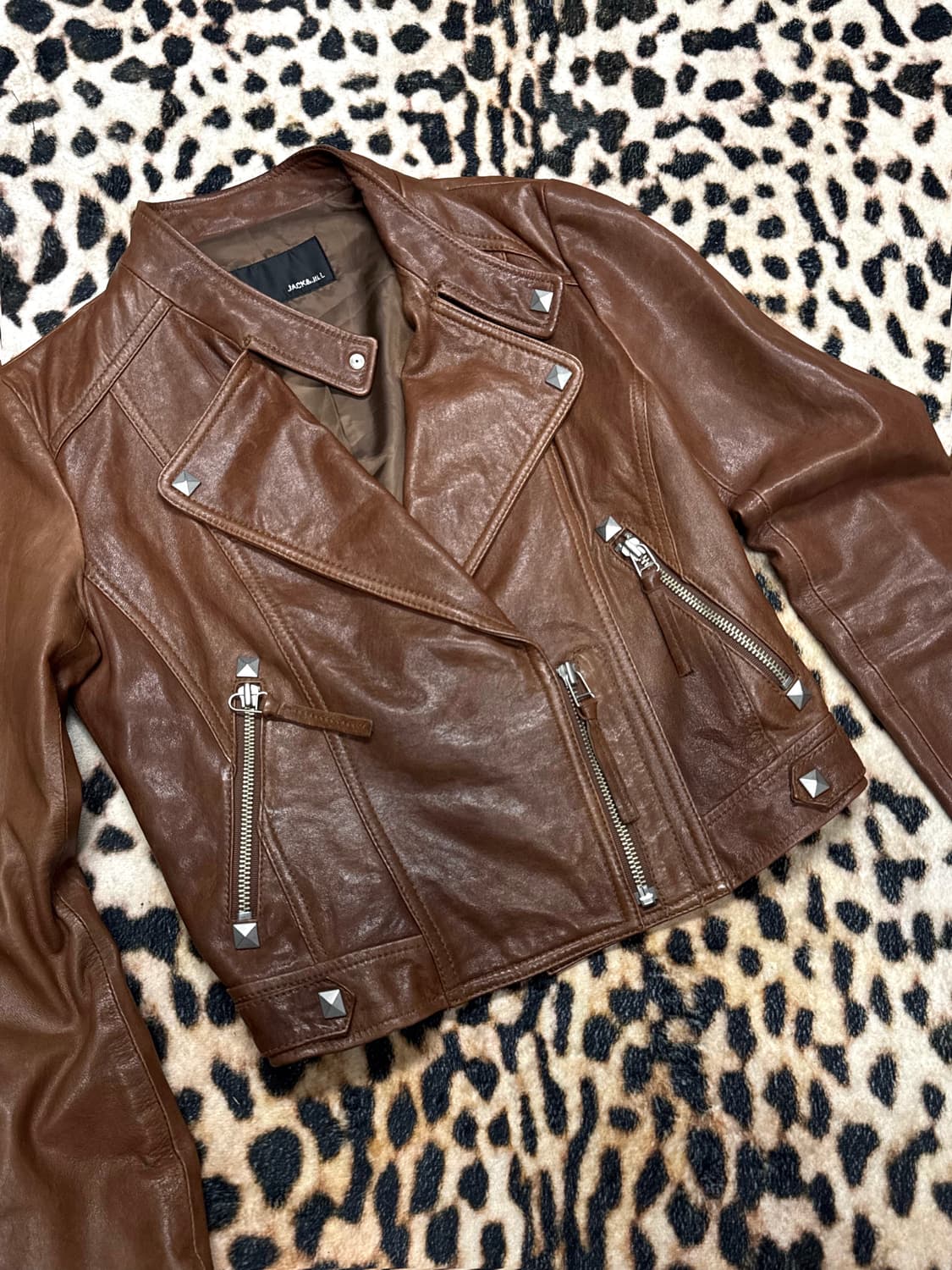 Lamb skin Stud leather jacket  상품이미지3