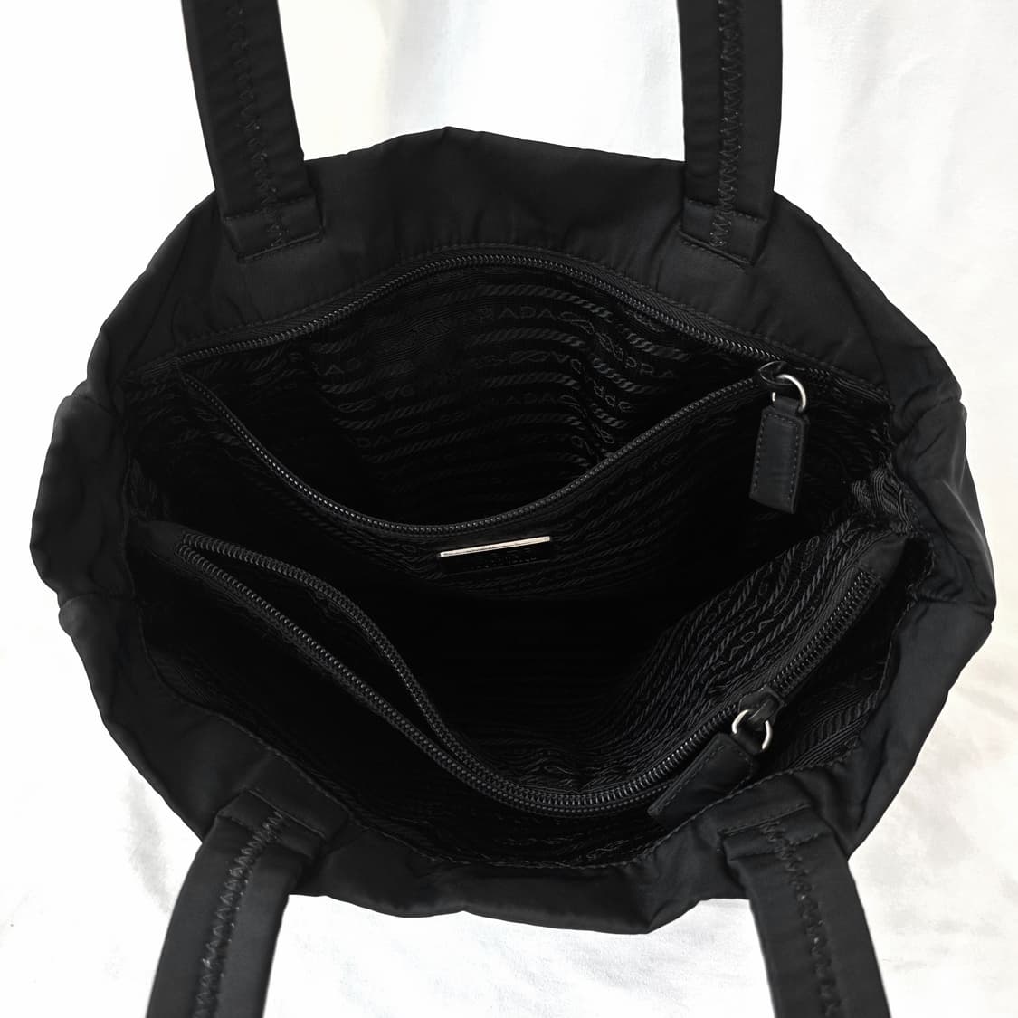 [정품 PRADA] 프라다 직사각 나일론 숄더백 쇼퍼백 상품이미지6