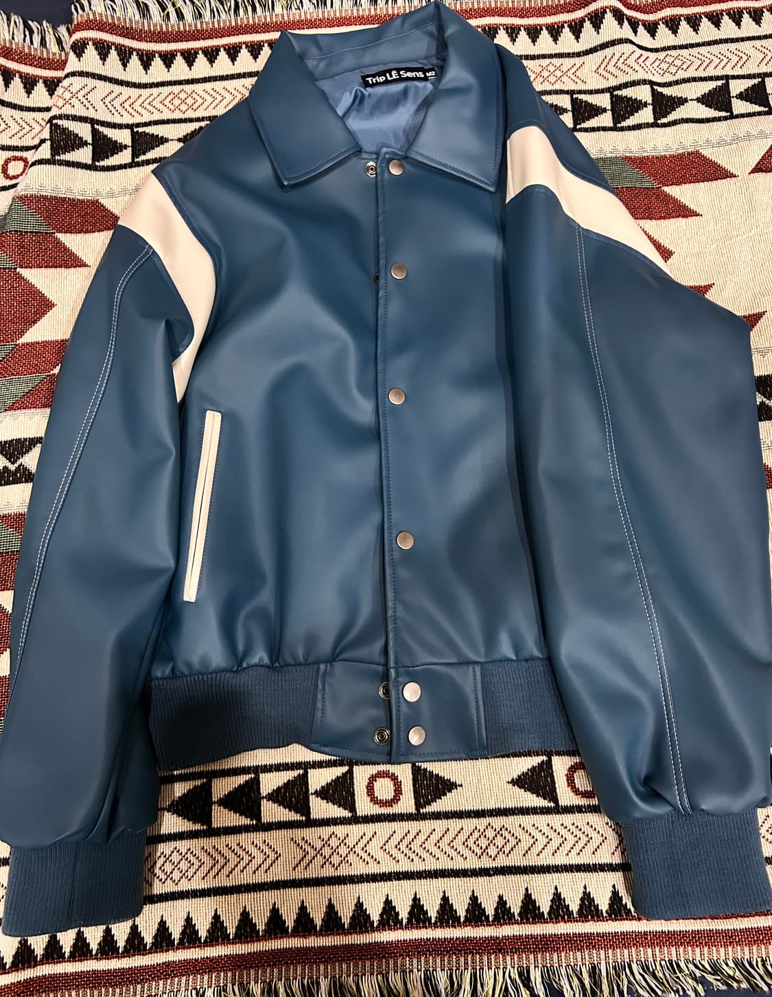 유니섹스 스티치 오버 바시티 자켓 판매 상품이미지1