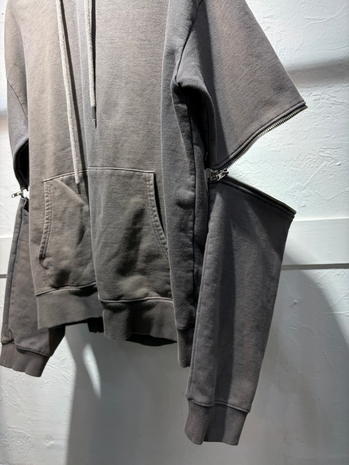 aiver 투웨이 암 오버핏 후드티셔츠 상품이미지3