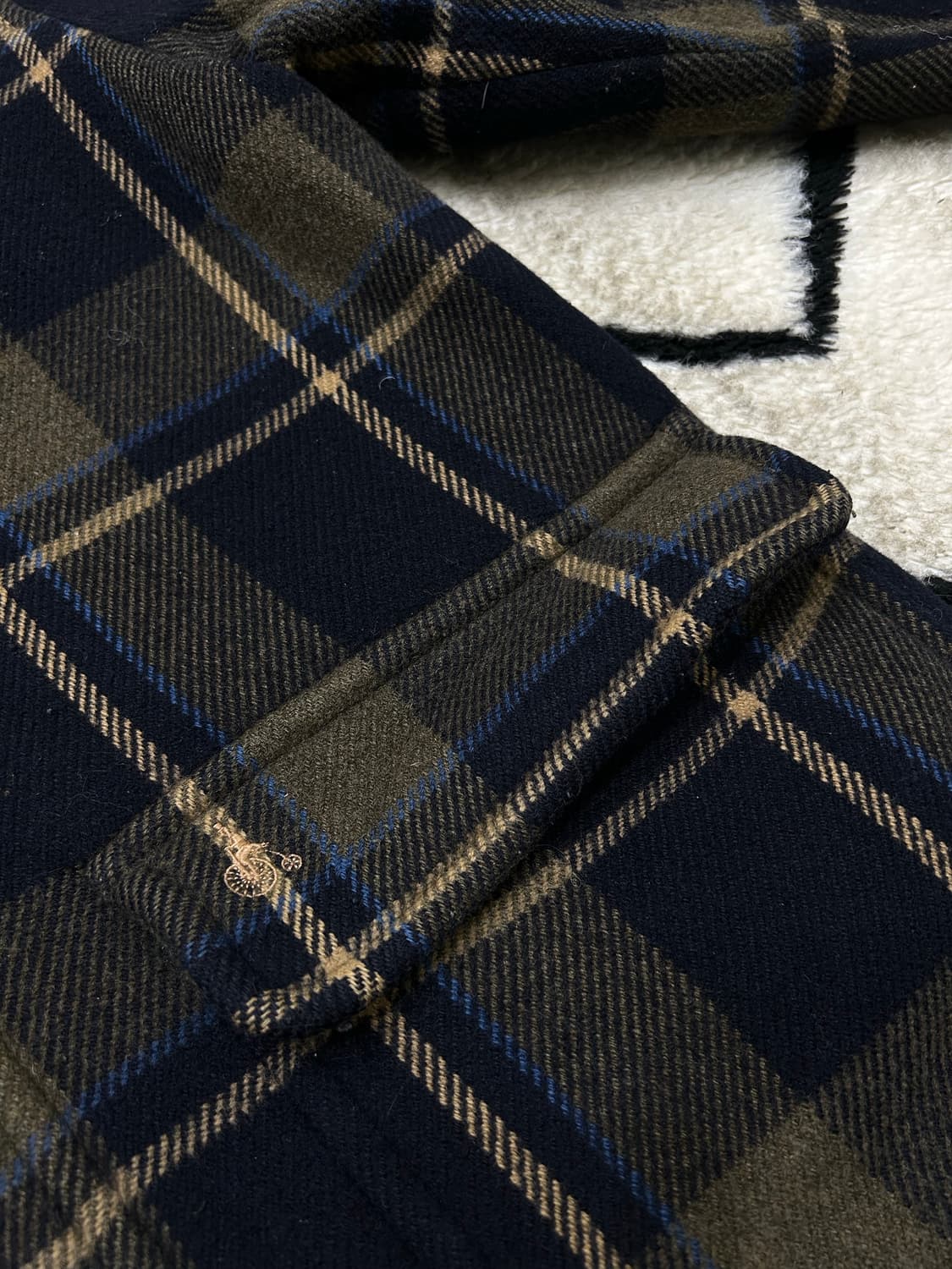 [L]빈폴 헤비울 오버핏 체크 코트 상품이미지1