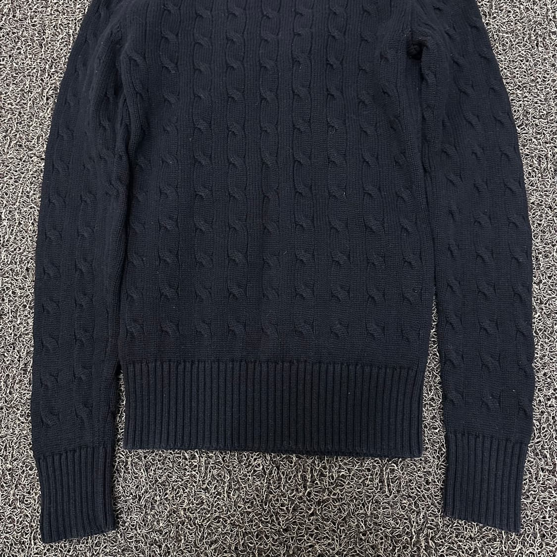 타미힐피거 여성 브이넥 케이블 꽈배기 니트 블랙 XS 상품이미지7