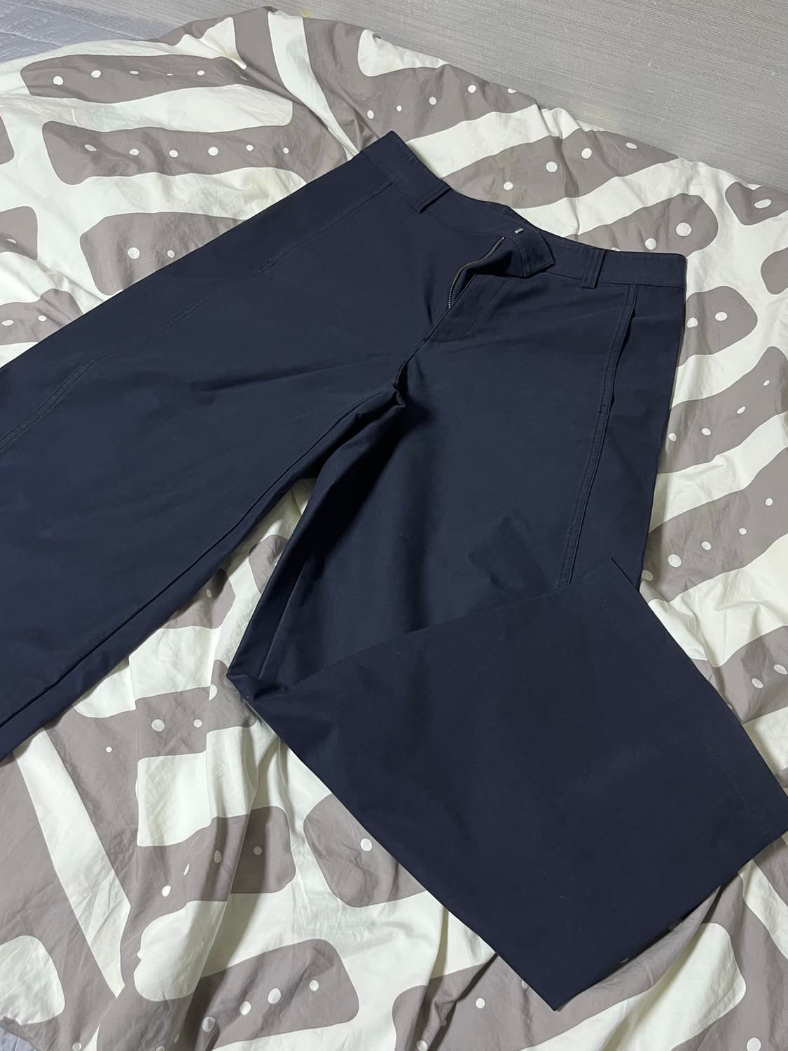 유니클로 저지배럴팬츠 네이비 xl 상품이미지2