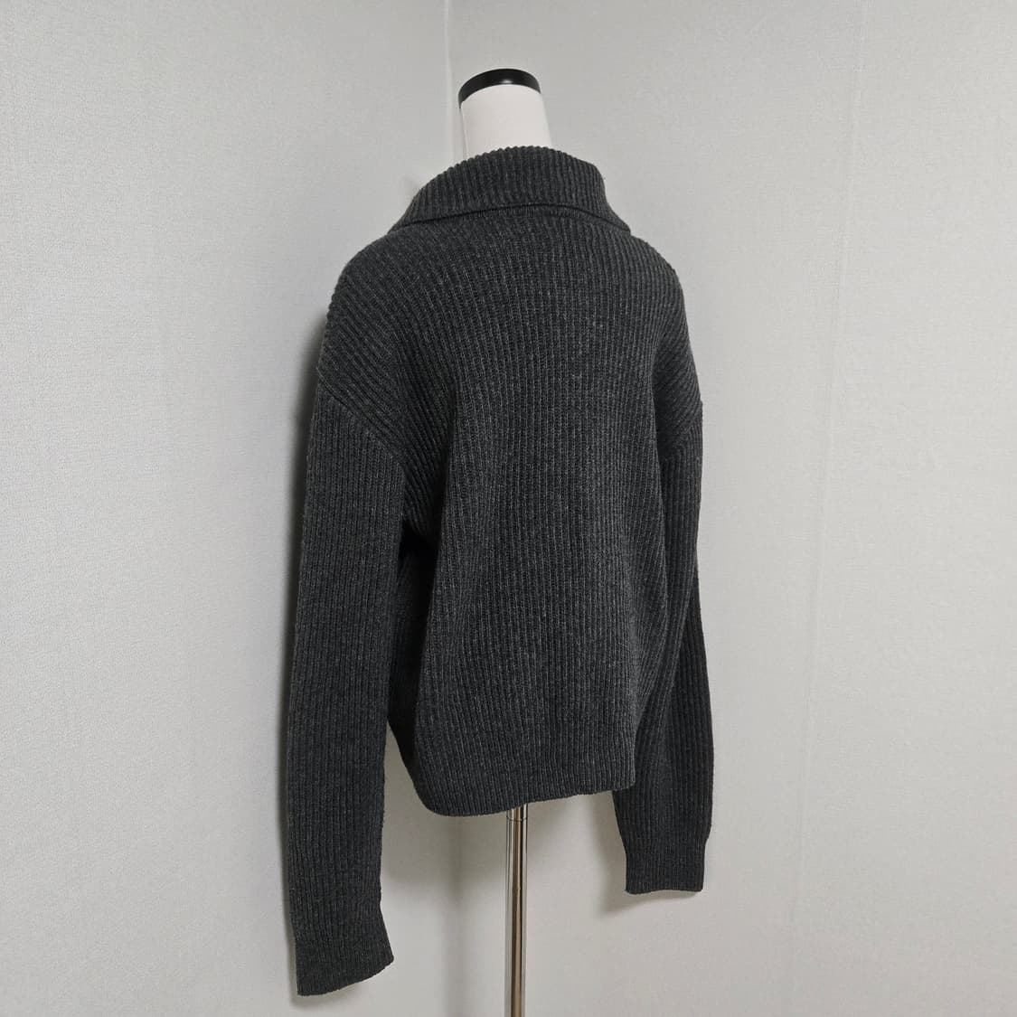 스튜디오톰보이 2022 하프집업 니트 / 여성 니트/ 여자 니트 상품이미지7