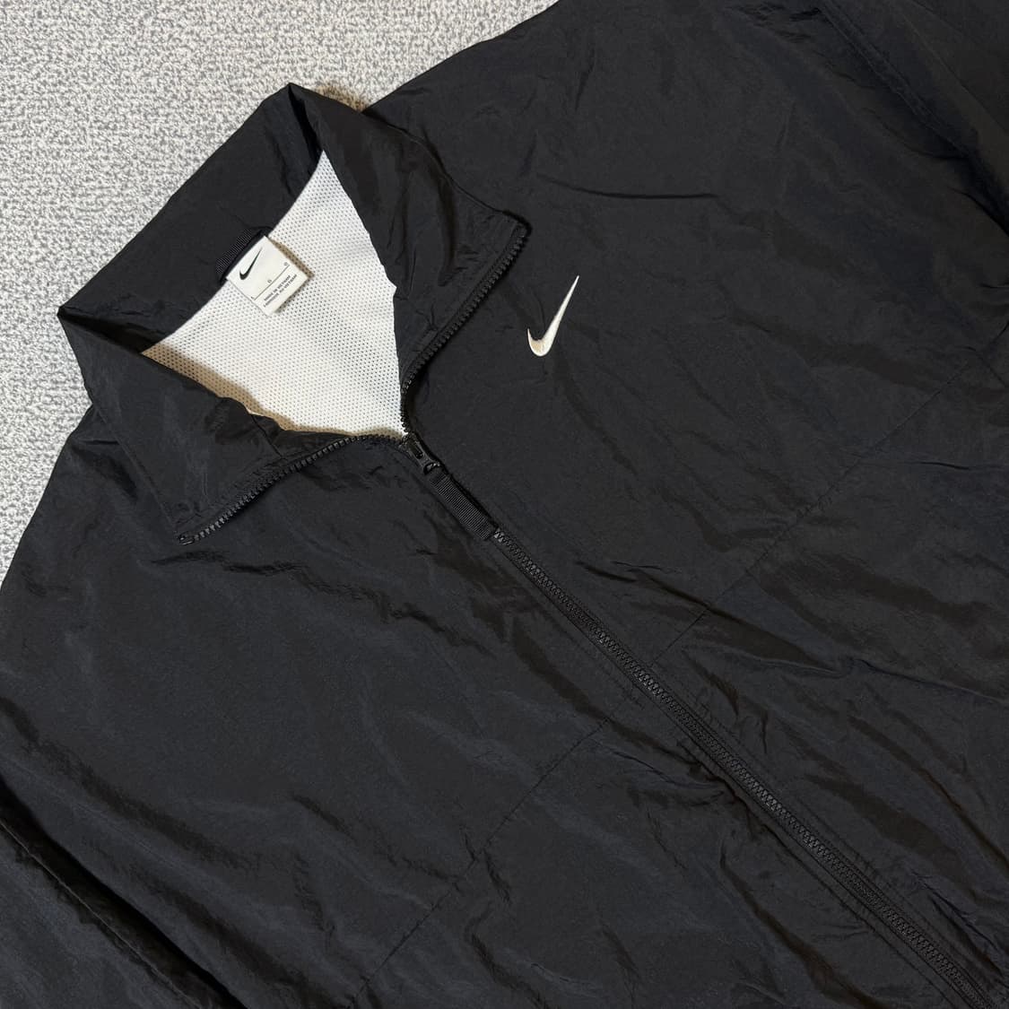 [정가 17만원] 나이키 빅로고 바람막이 L 상품이미지8
