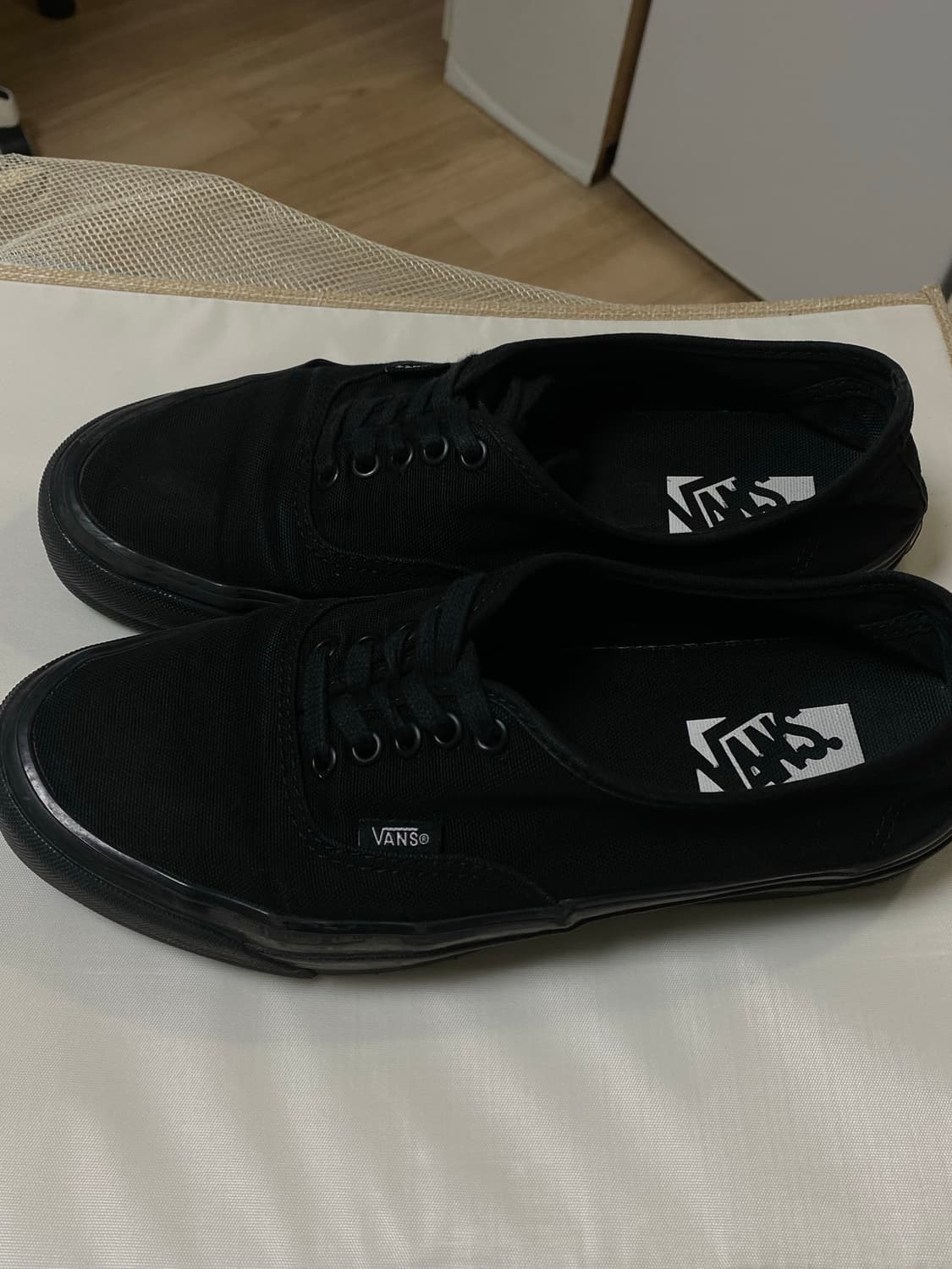 반스 LX 어센틱 리이슈 블랙/블랙 265 판매 상품이미지1