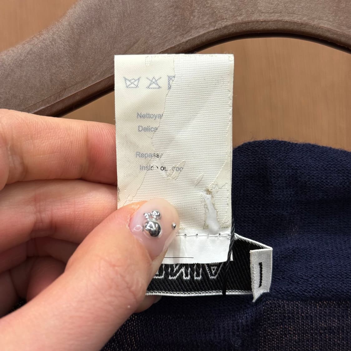 소니아 리키엘 반팔 스트라이프 티셔츠 스팽글 리본 장식 디테일 네이비 상품이미지8