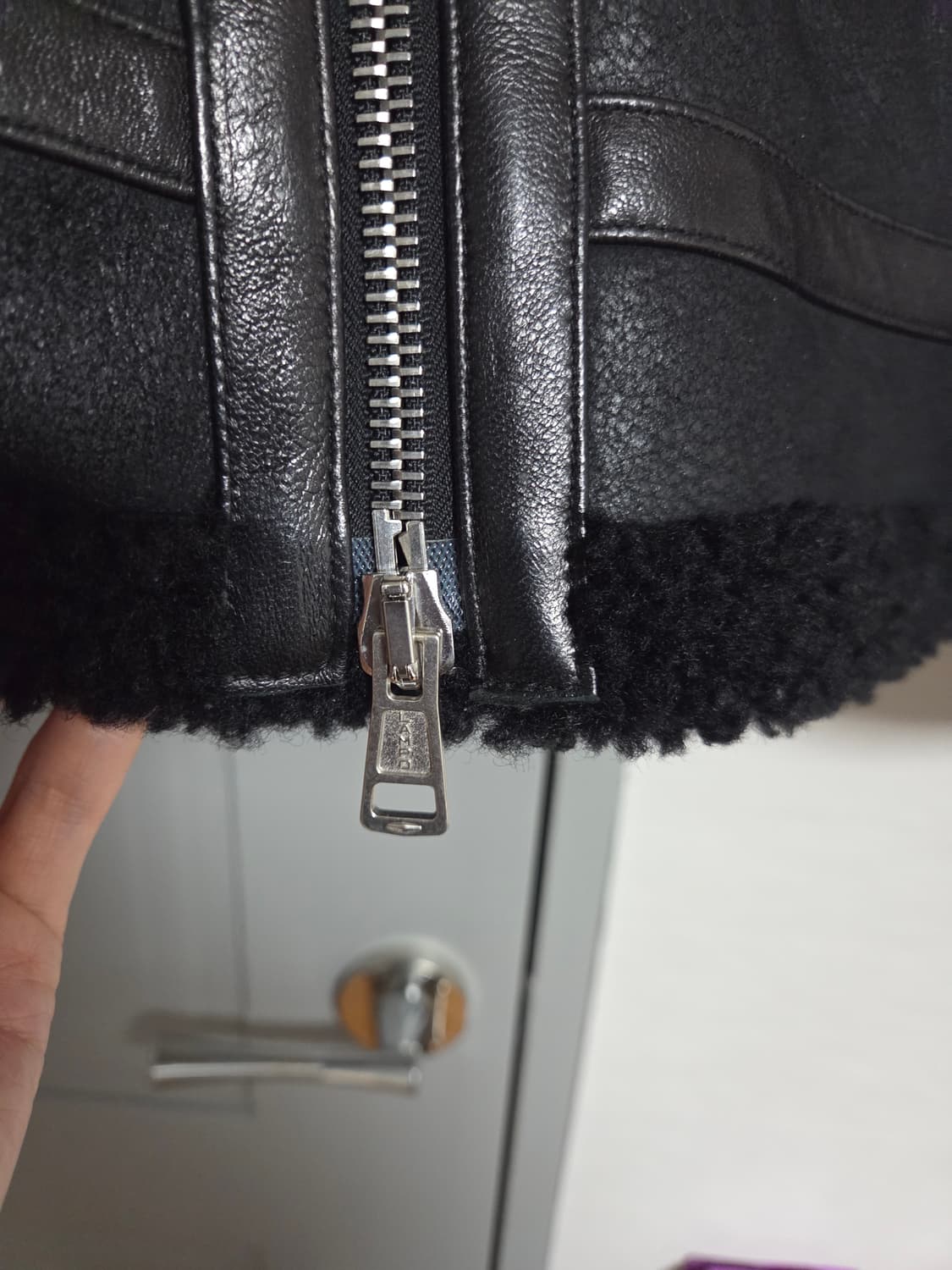 느와르 라르메스 블랙 무통 라이더 자켓 상품이미지4