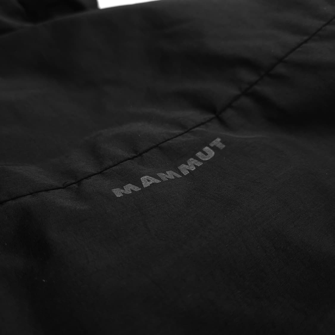 마무트 고어텍스 인피니움 크레이터 SO 써모 후디드 다운 자켓 상품이미지6