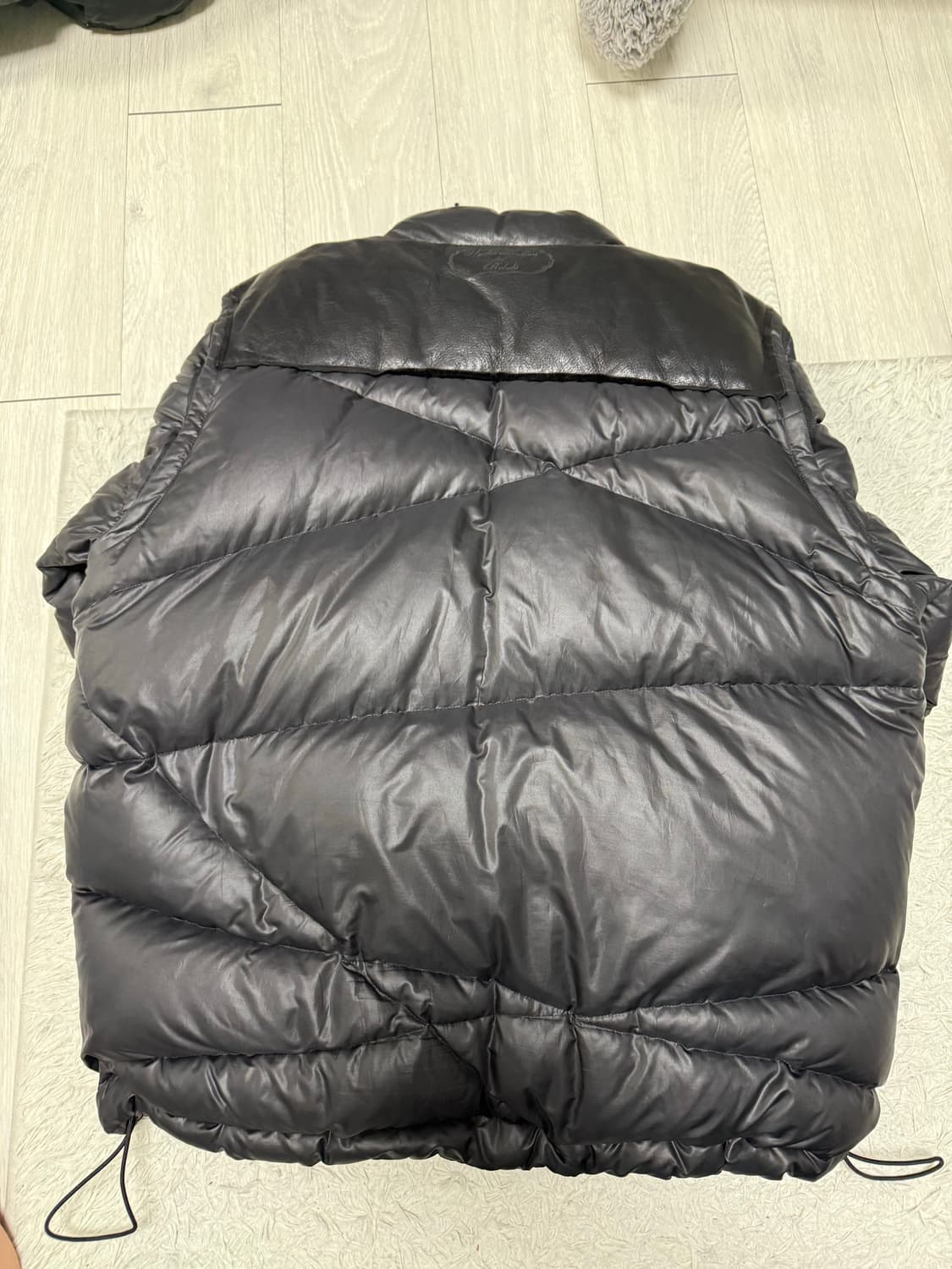 (4)언더커버 22aw 레더 다운 자켓 패딩 상품이미지5