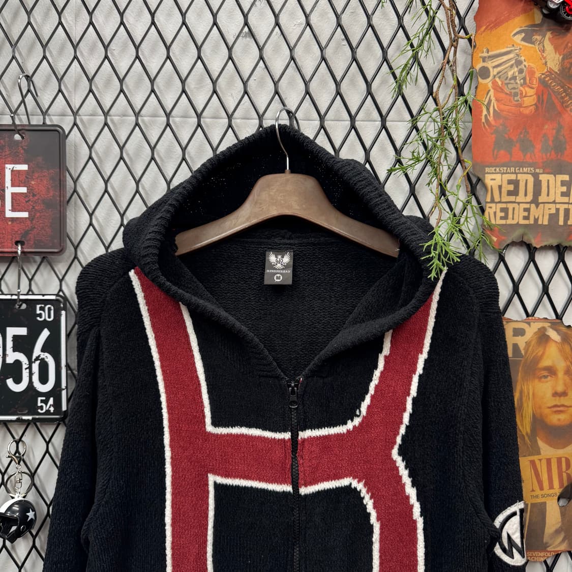 일본 애니메이션 킨니쿠맨 니트 후드 집업 전면 패턴 포인트 블랙 상품이미지3