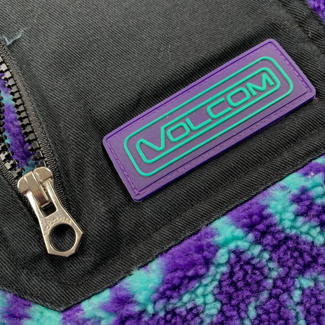 볼컴 VOLCOM 풀패턴 플리스 집업 그래놀라 코어 상품이미지3