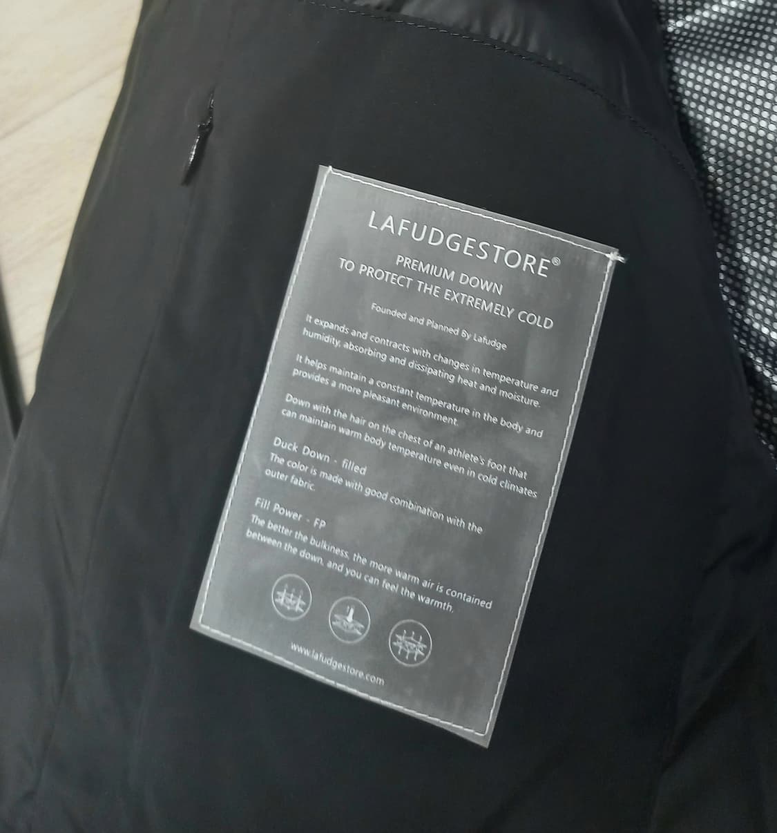 새상품 남성100 라퍼지스토어후드 덕다운 숏패딩 미듐 상품이미지7