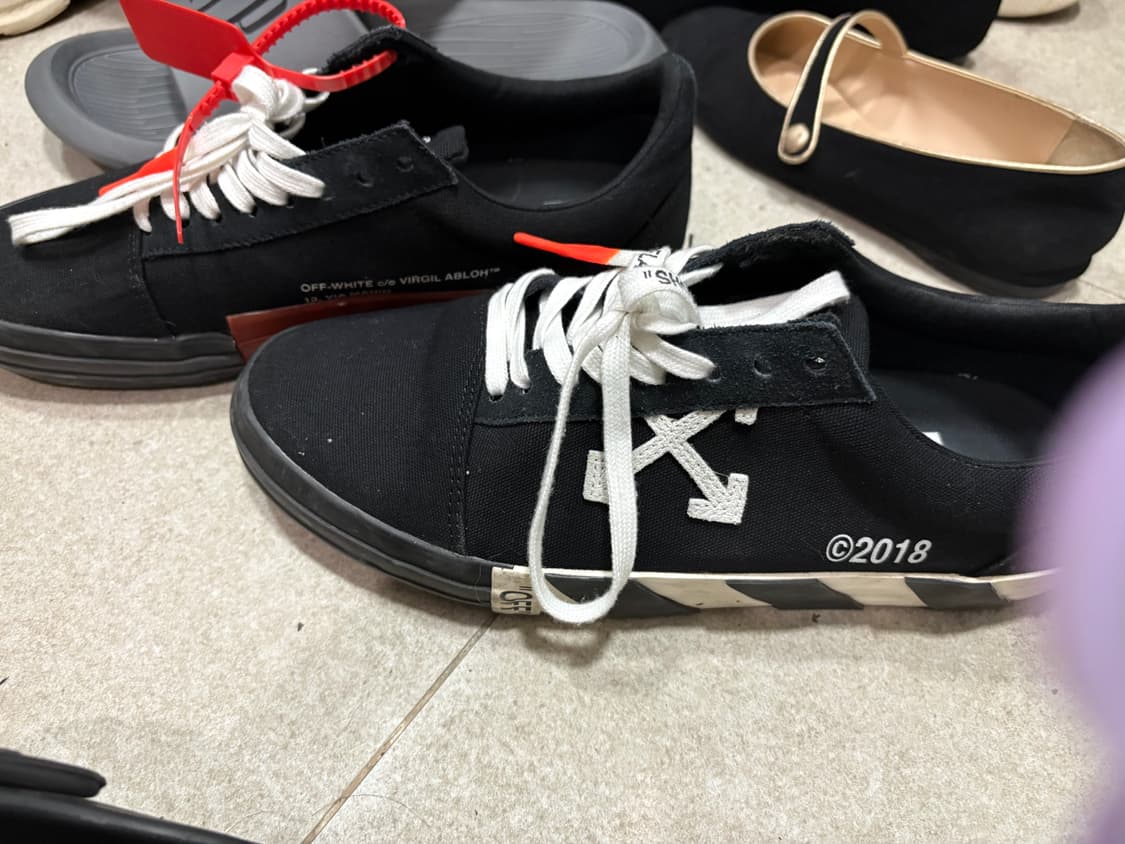 오프화이트 단화 2018 버전 상품이미지3