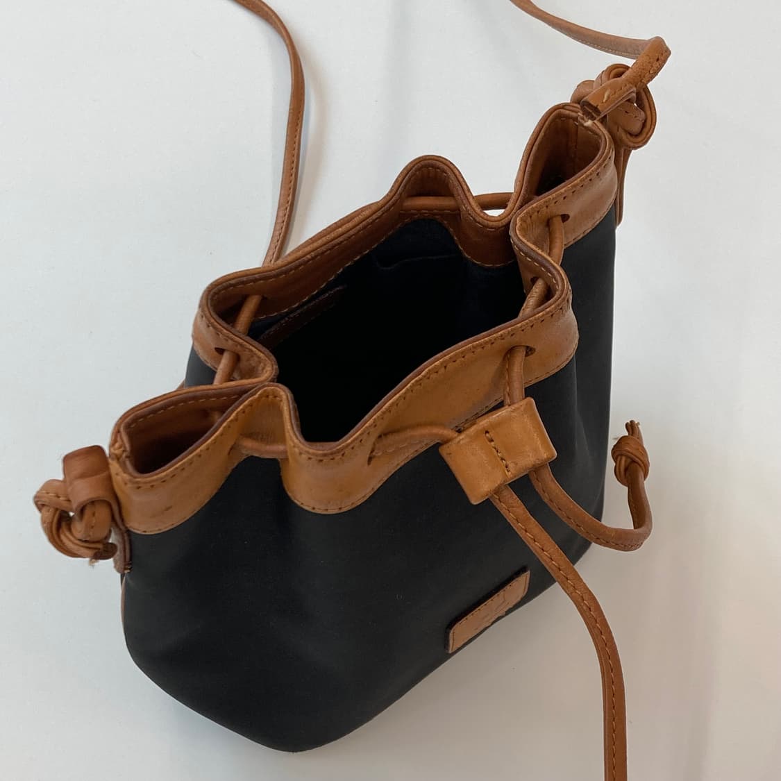 꾸레쥬 크로스백 상품이미지3