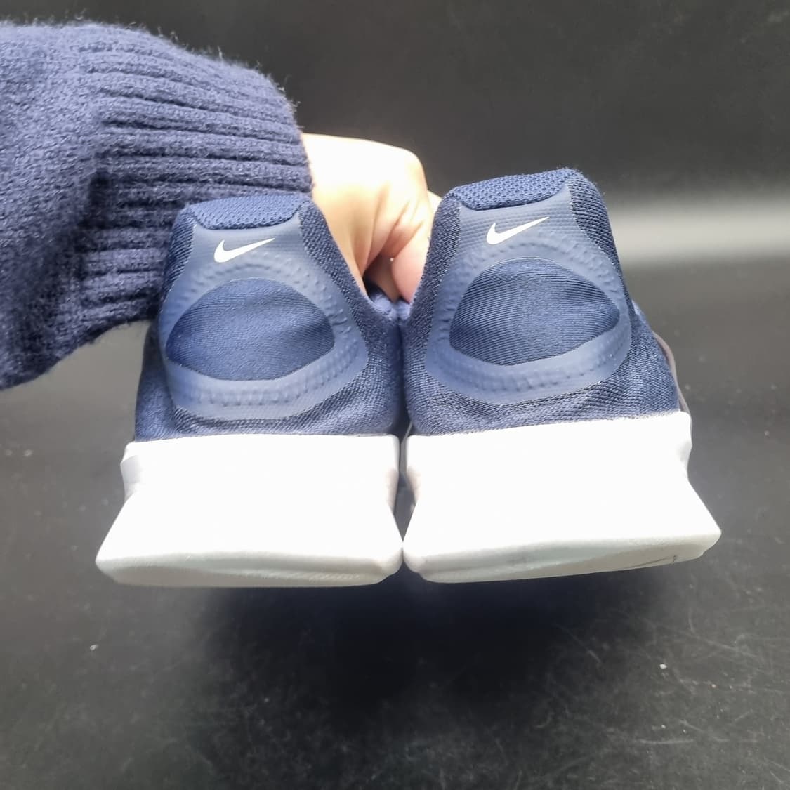 나이키 애로우즈 남성운동화275 상품이미지4