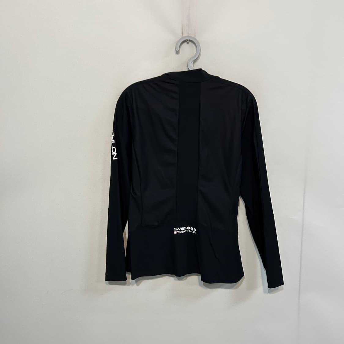 데상트 여성 집업 90  상품이미지3