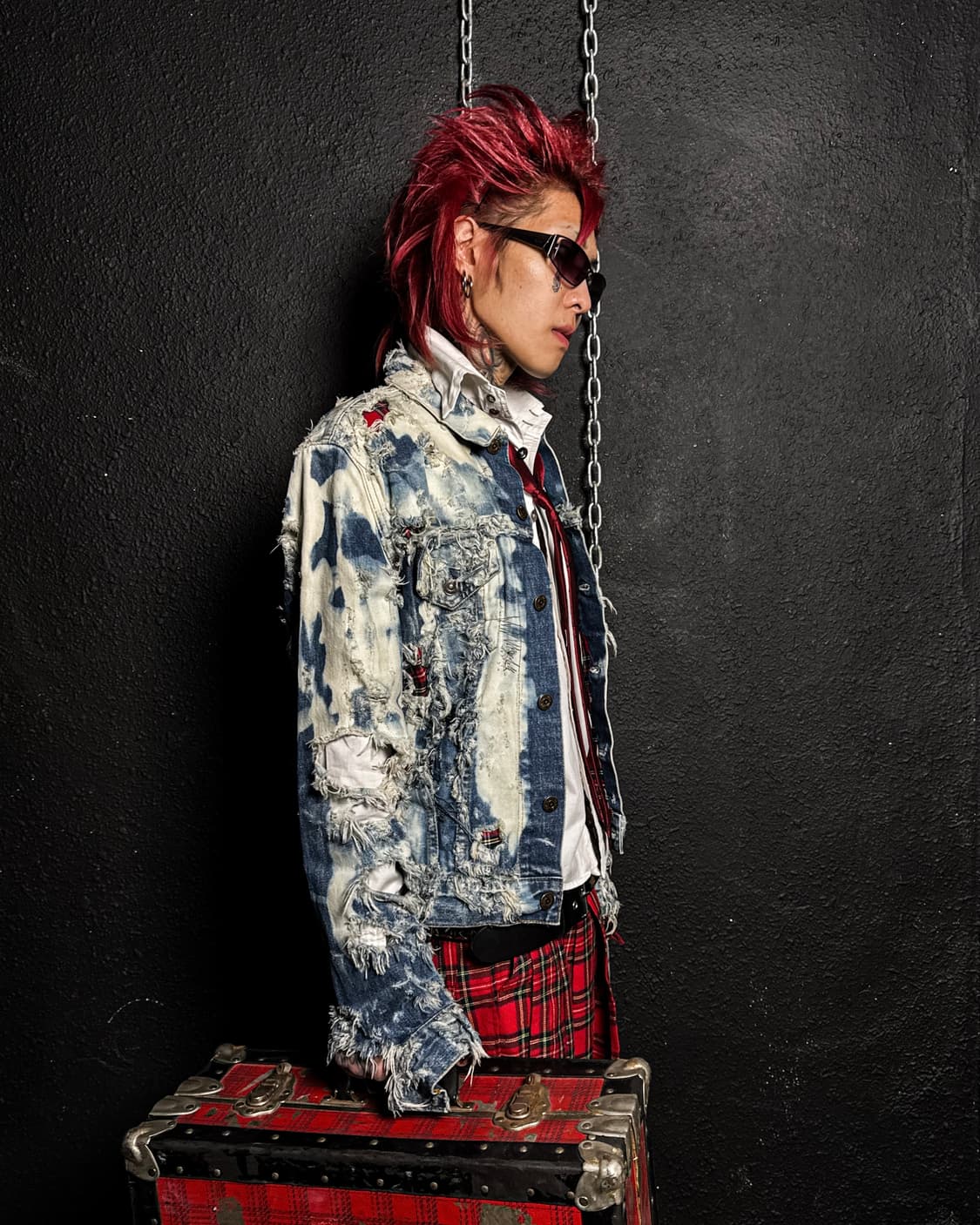 VINTI ANDREWS – Distressed Patchwork Den 상품이미지4