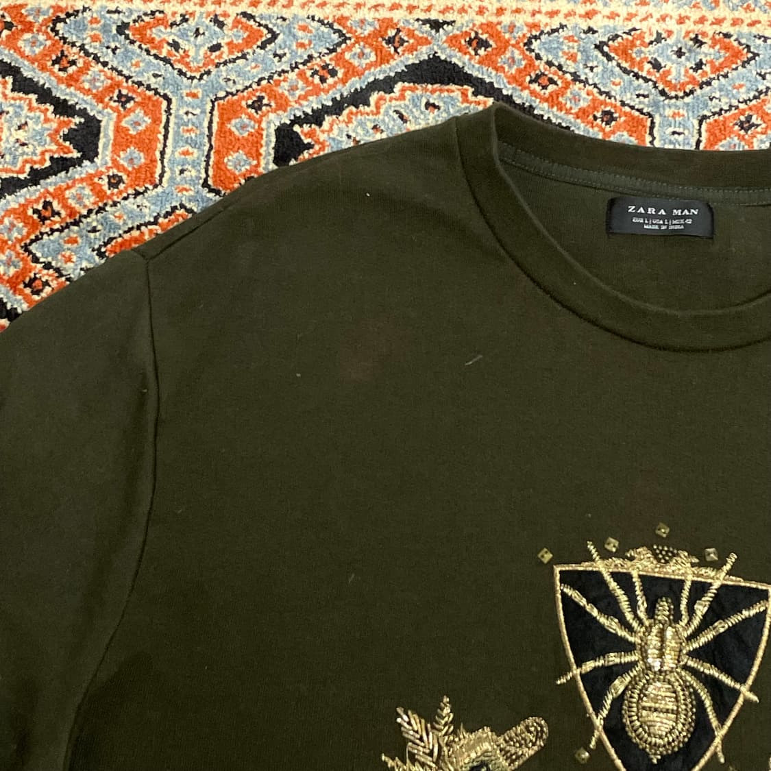 자라 맨 자수프린팅 카키 맨투맨 남성L 상품이미지3