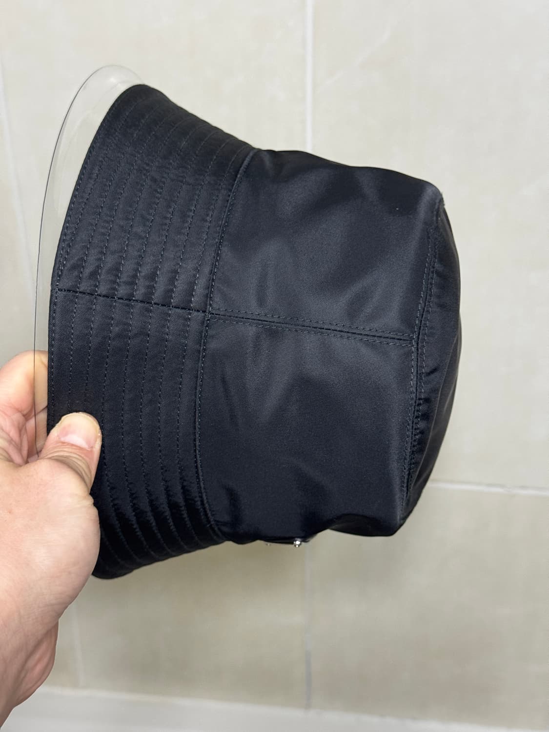 프라다 리나일론 버킷햇 XXL 상품이미지2