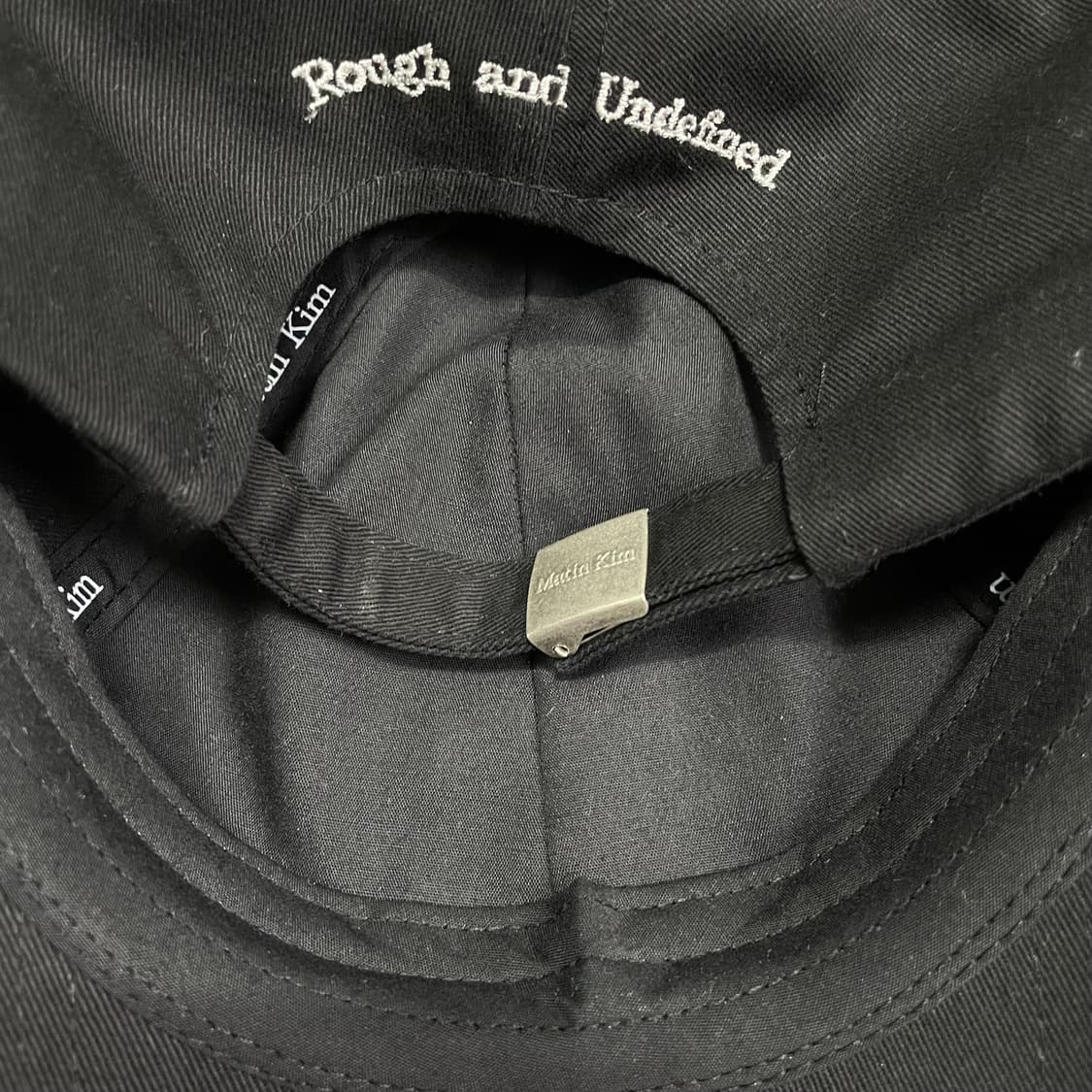 마뗑킴 블랙 볼캡 모자 Matin Kim 상품이미지3