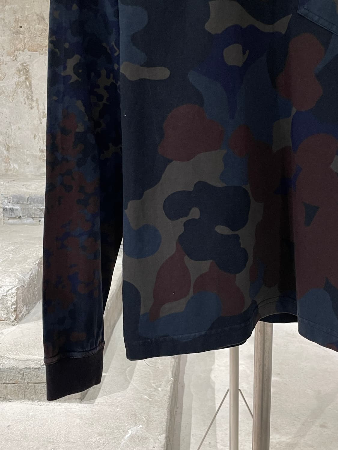 스톤 아일랜드 카모 플라쥬 싱글 포켓 와펜 롱 슬리브 상품이미지4