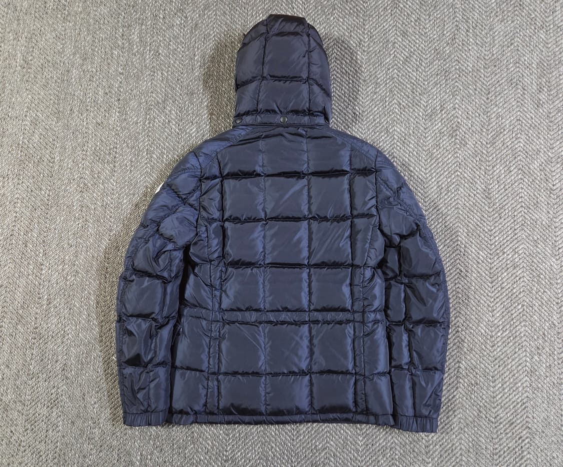 몽클레어 MONCLER 구스다운 패딩 상품이미지3
