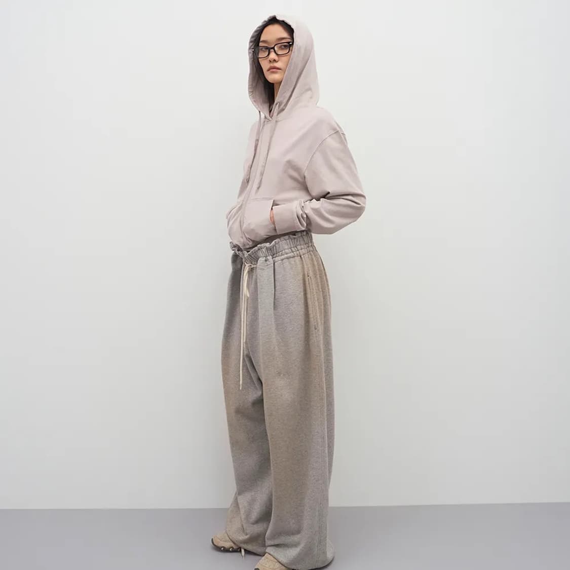 LCDC 스프레이 워시드 플리츠 디테일 트라우저 상품이미지2