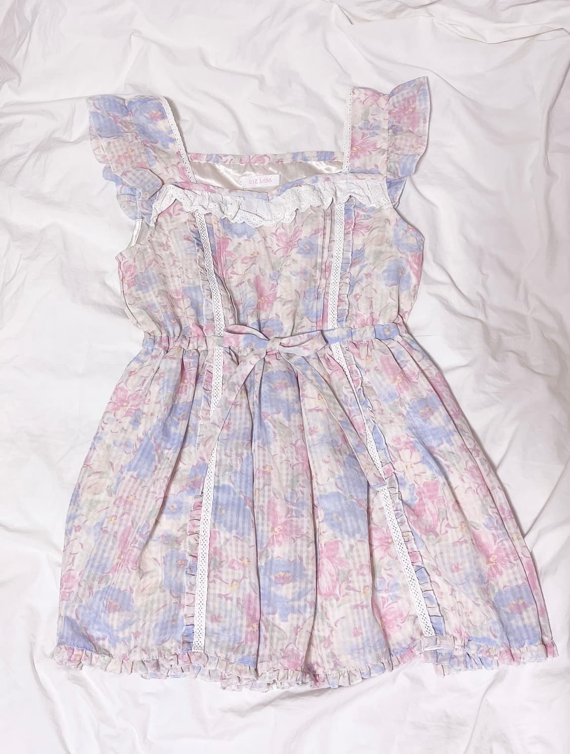 리즈리사 미니 원피스 민소매 블라우스 레이스 꽃무늬 플라워 히메갸루 로걀 상품이미지4