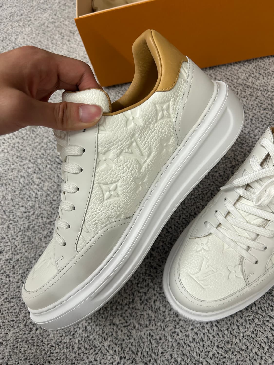 [새상품/270] 루이비통 비버리힐스 스니커즈  상품이미지5