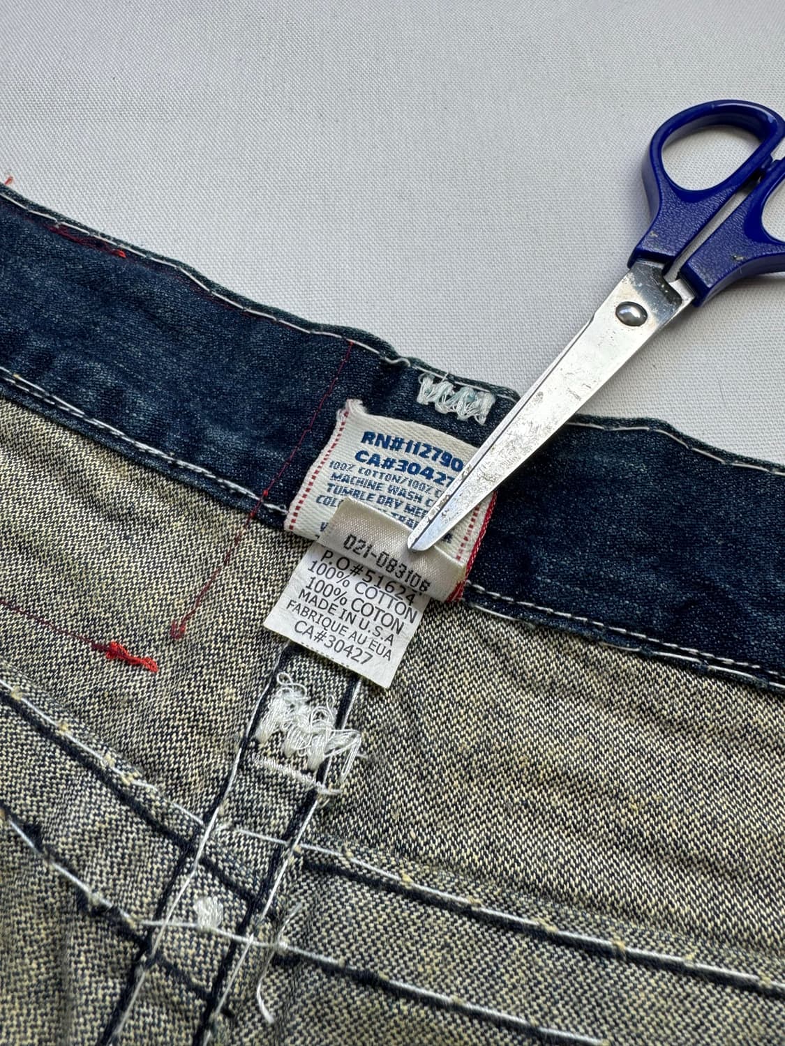 truereligion 트루릴리젼 조이 로우라이즈 부츠컷 팬츠 (화이트) 상품이미지9