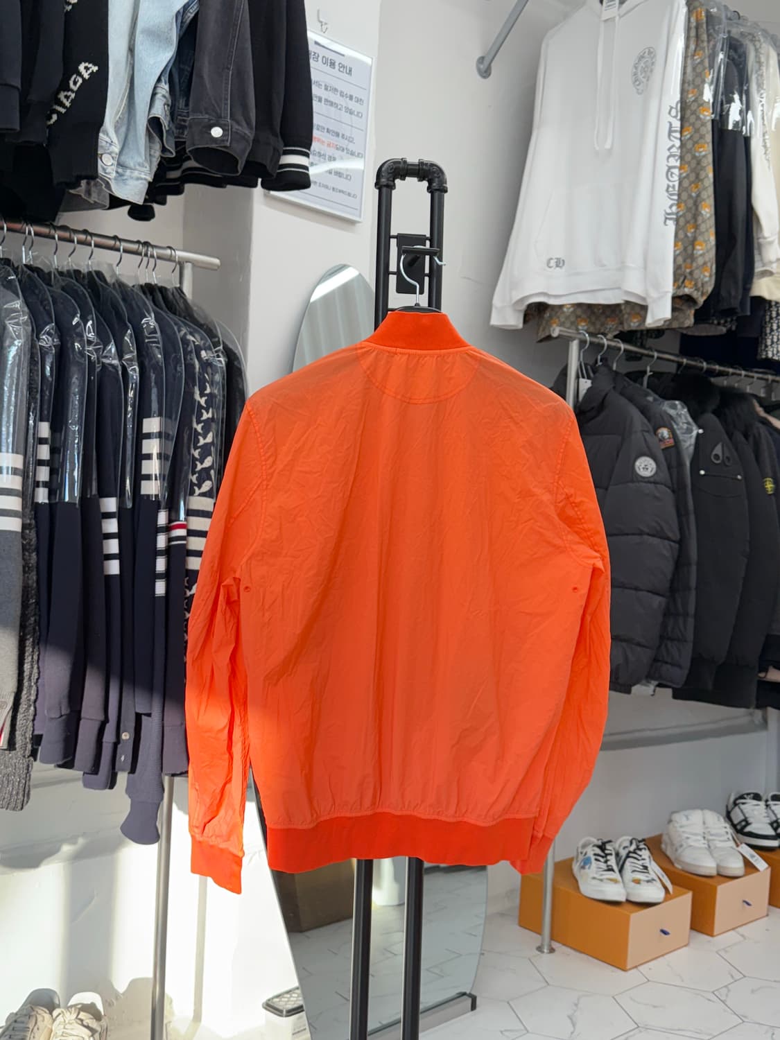 [M] 스톤아일랜드 스킨터치 나일론 봄버 자켓 상품이미지2