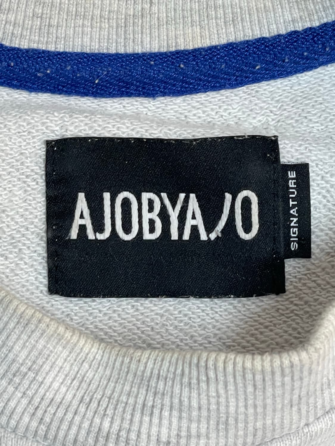 아조바이아조 맨투맨  상품이미지5