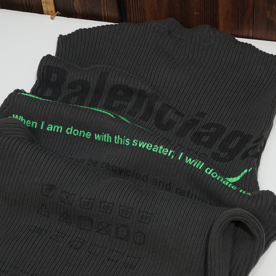 발렌시아가 리사이클 슬로건 골지 니트 베스트 상품이미지1