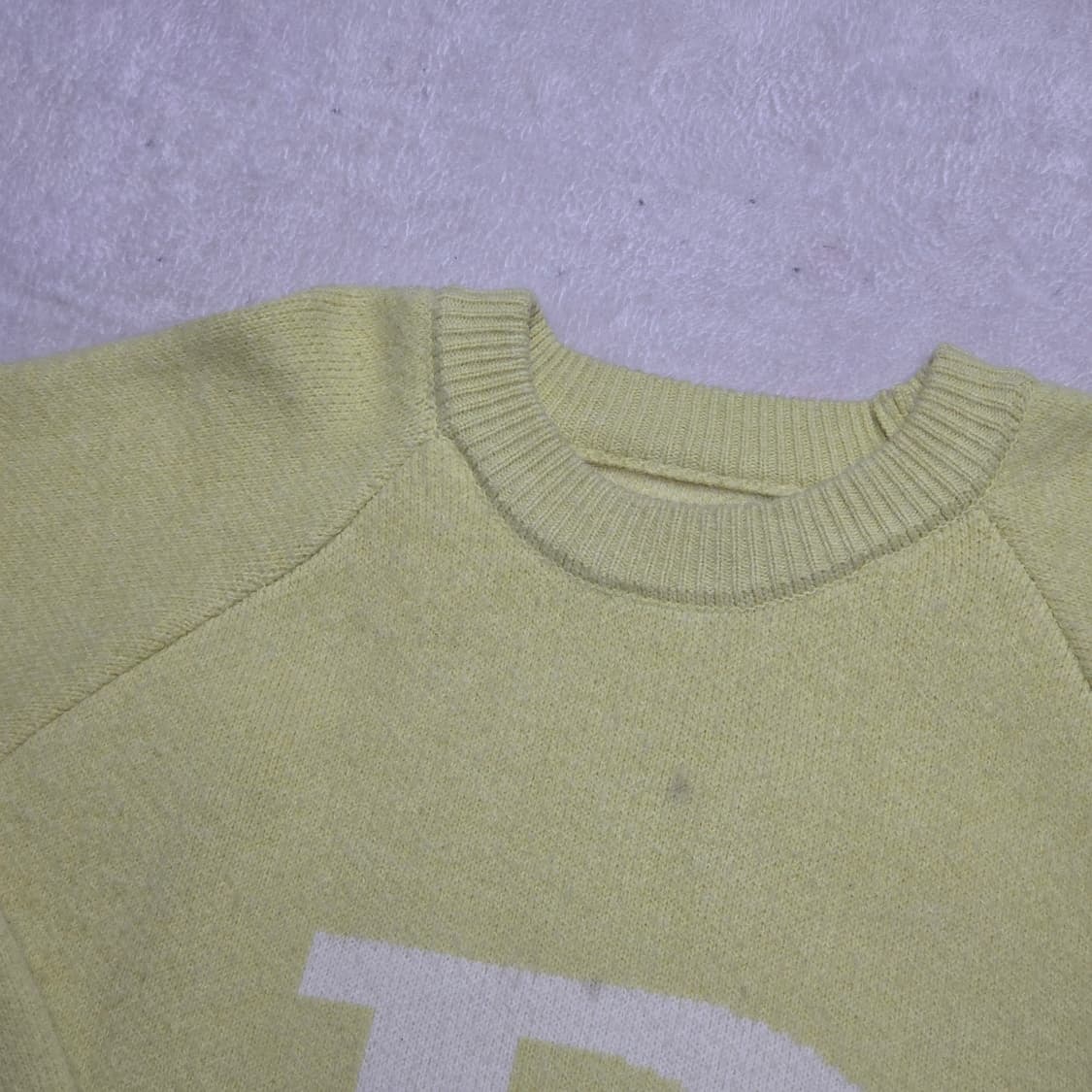 P레터링 레몬 옐로우 라운드 니트 상품이미지2