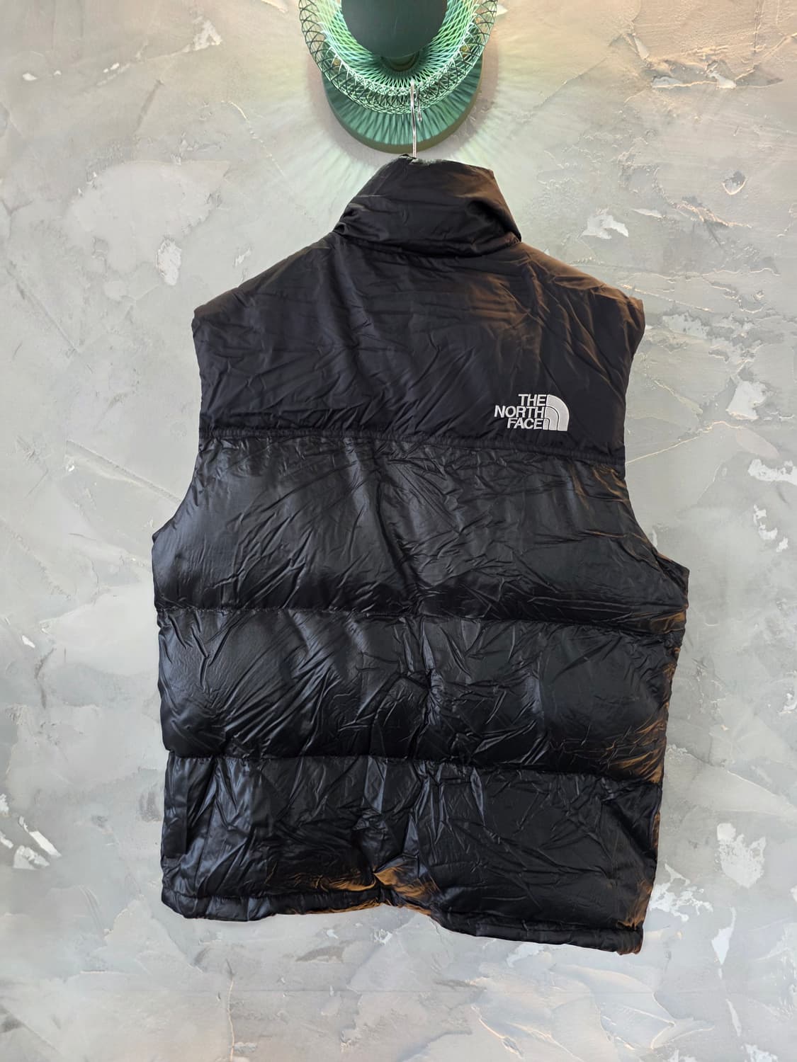 노스페이스 700 눕시 패딩 조끼 블랙 95size 상품이미지2