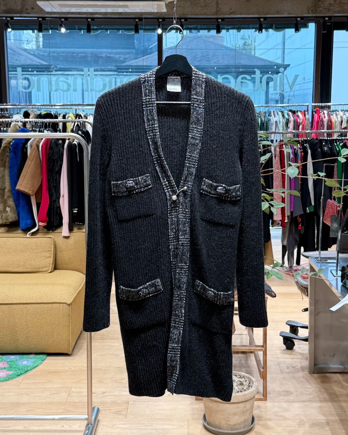 샤넬 그레이 포켓 캐시미어 가디건  상품이미지1