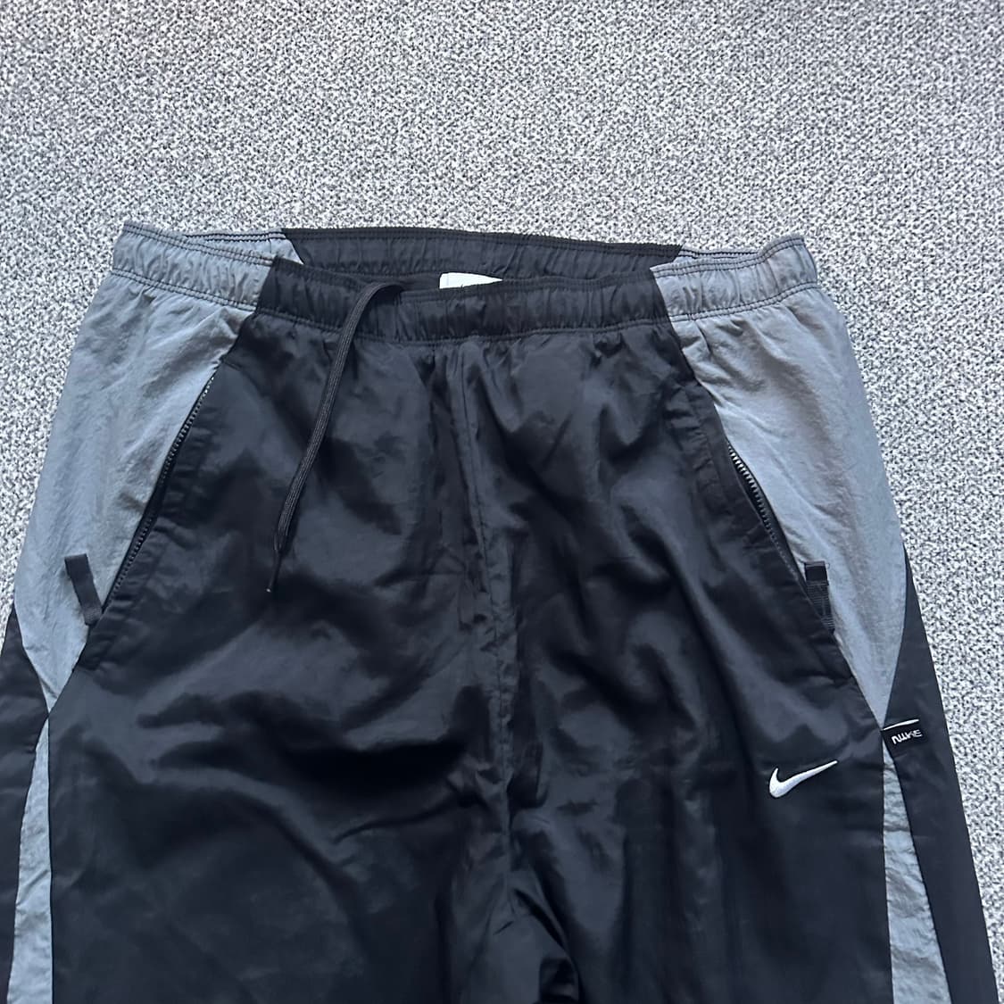 나이키 블랙/그레이 트랙팬츠1 상품이미지2