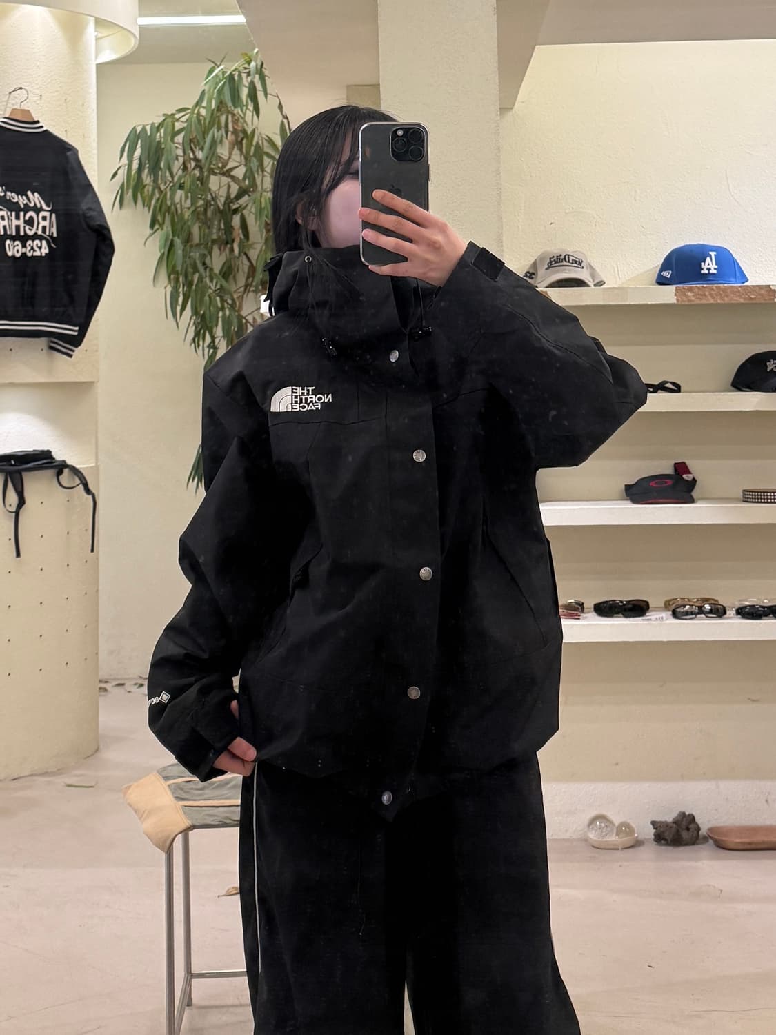 더 노스 페이스 고어텍스 후디드 패딩 자켓 U527 상품이미지1