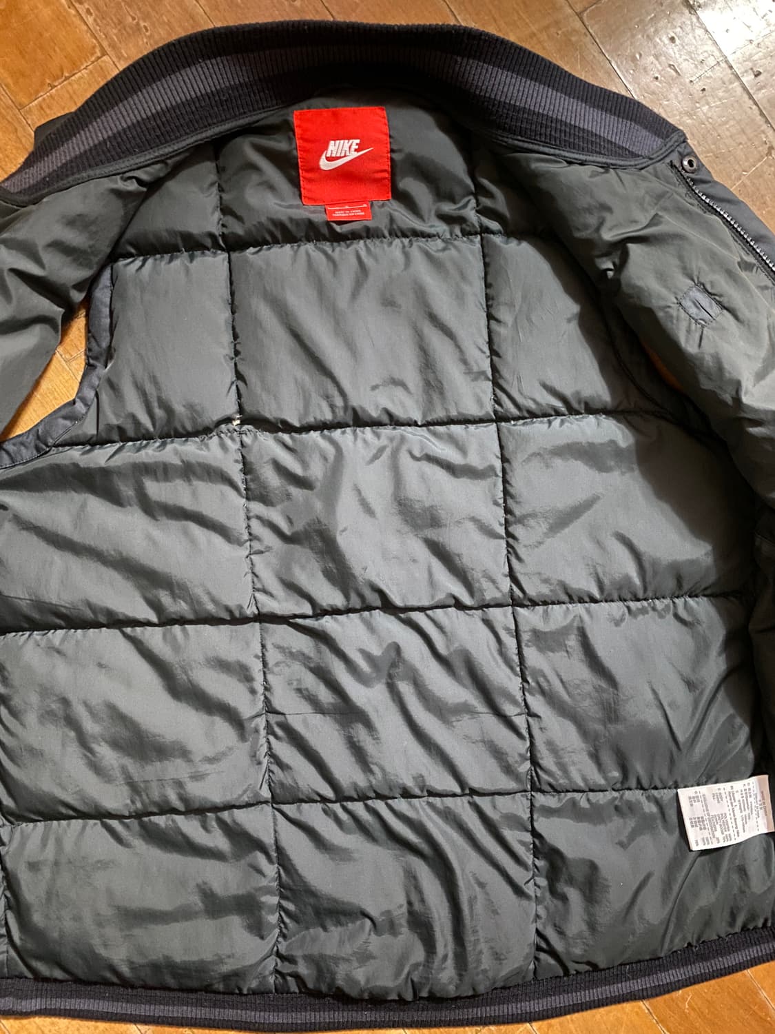 나이키 남성 블랙 구스 다운패딩  조끼 L 블랙 (100~105) 상품이미지4