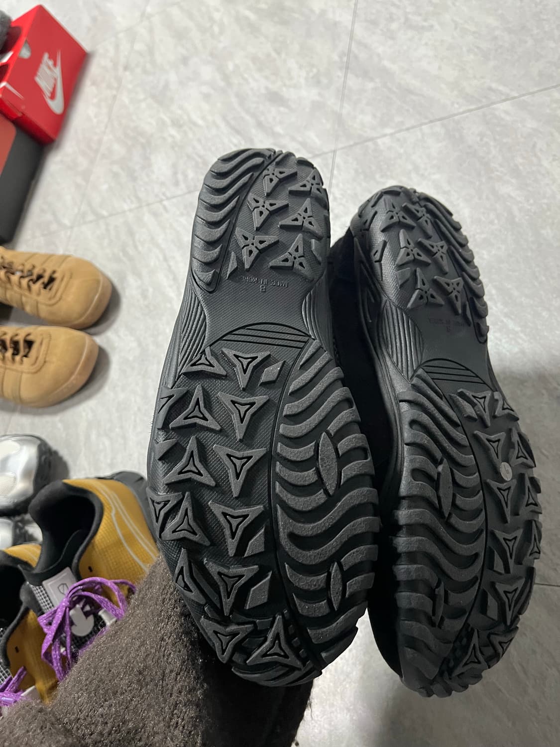 네거티브 쓰리 블랙 스니커즈 280mm 상품이미지3