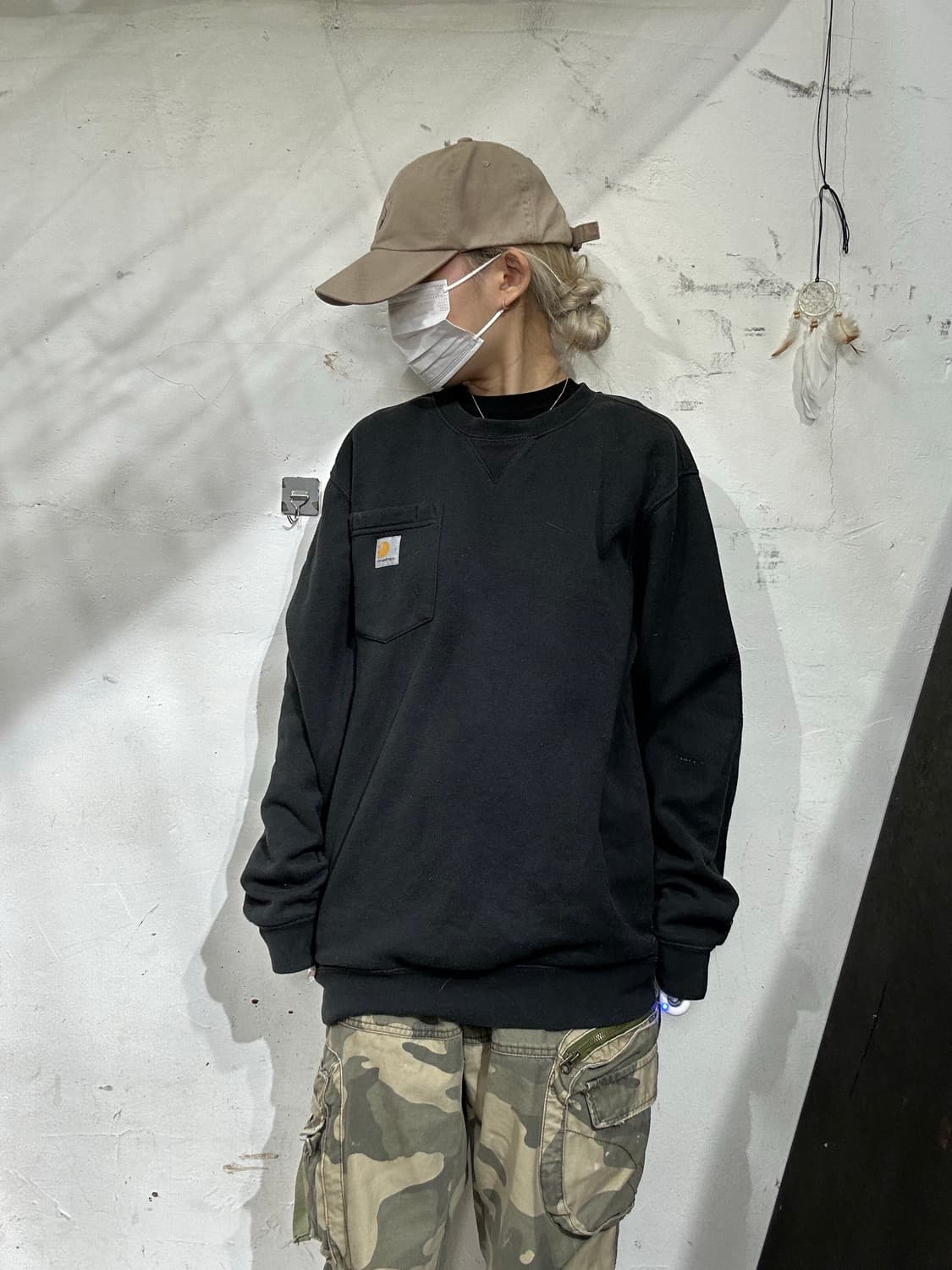 칼하트 블랙 오버핏 맨투맨 S 상품이미지2