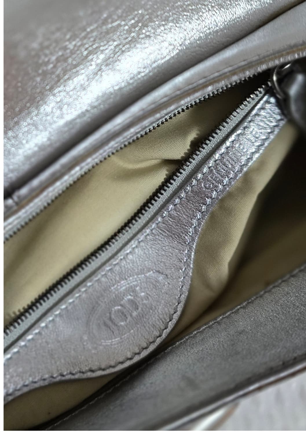 정품 토즈  실버  호보백 상품이미지2