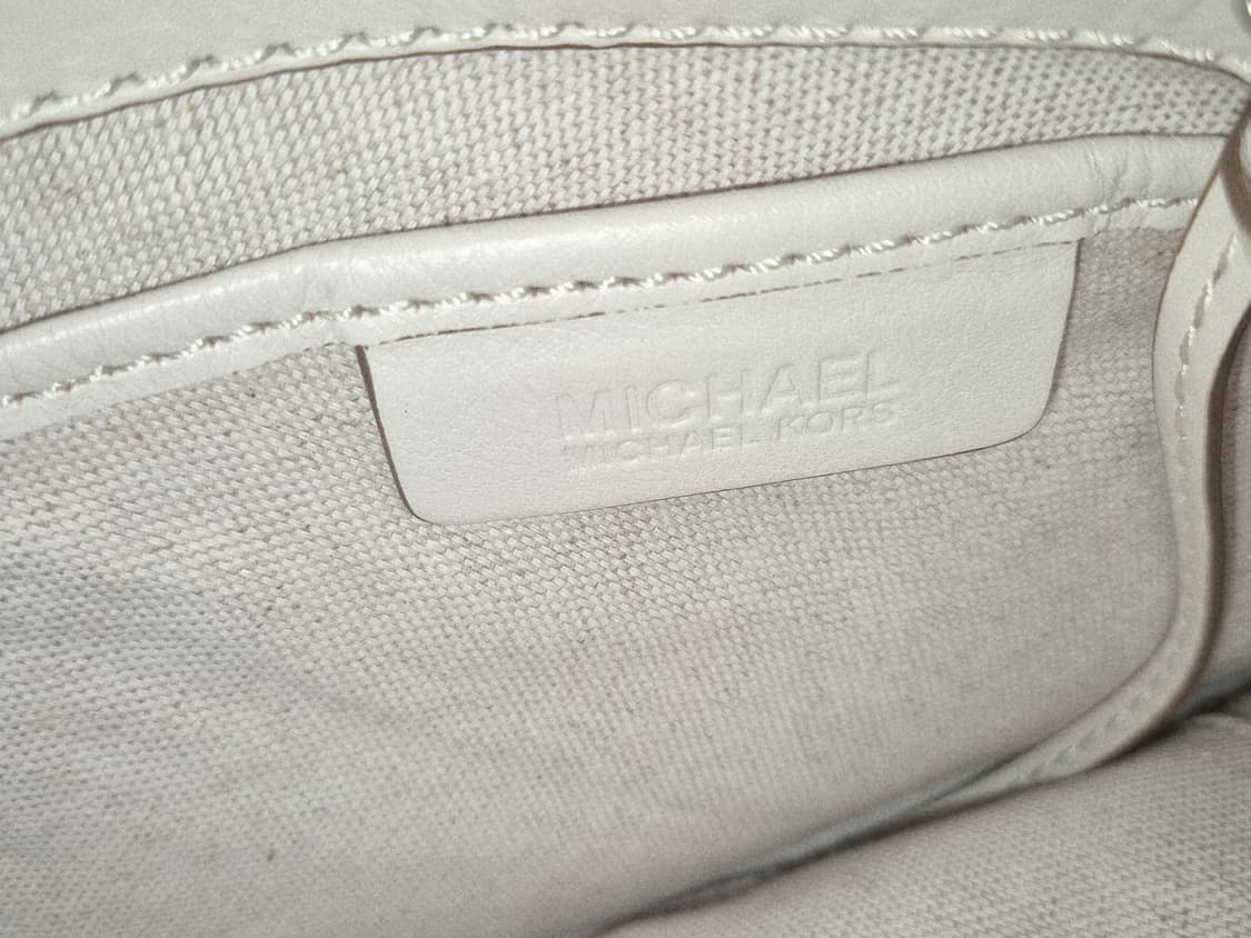 Michael Kors 2000s White stud leather Ba 상품이미지2