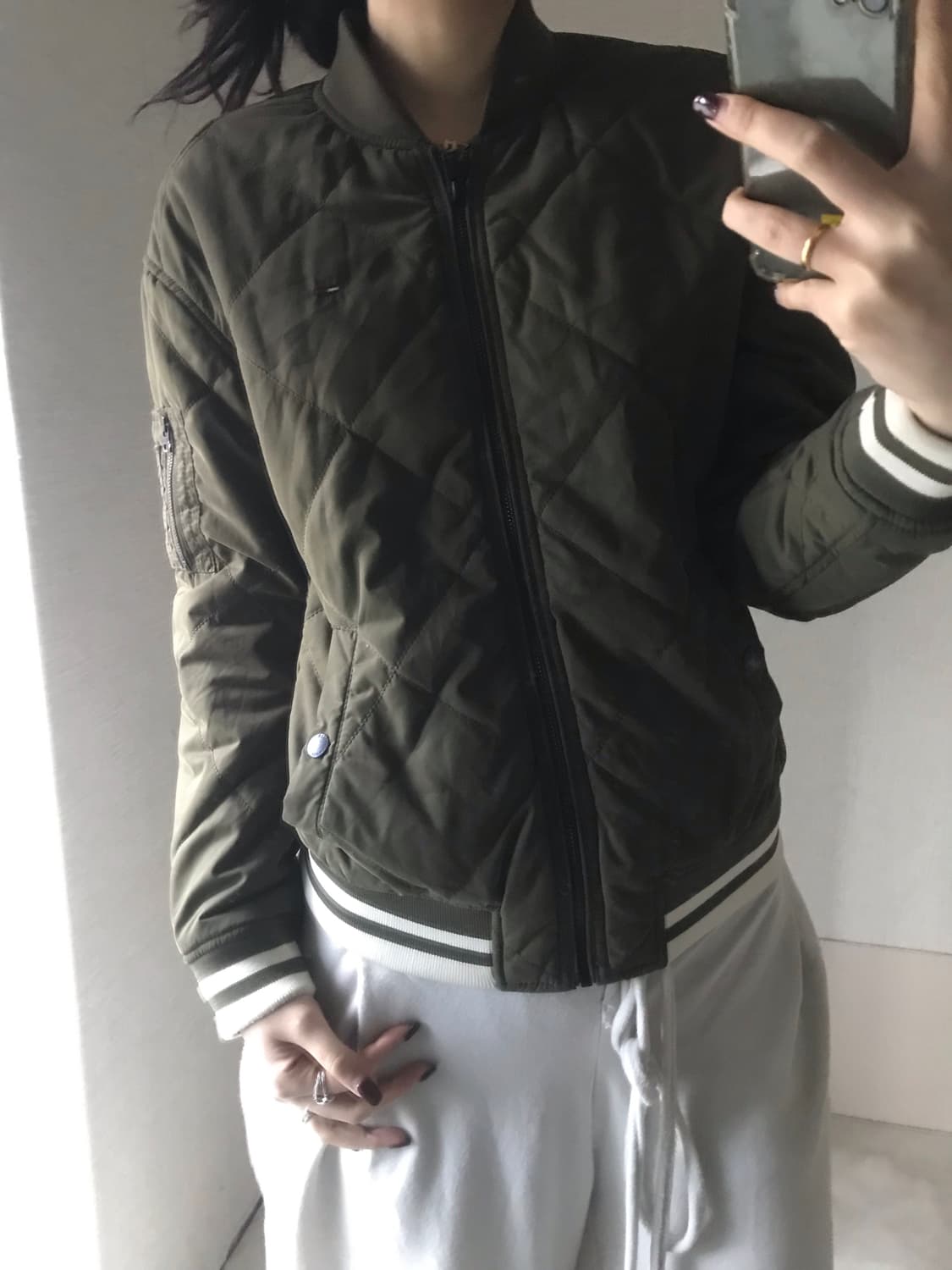 타미힐피거 카키 패딩 상품이미지3