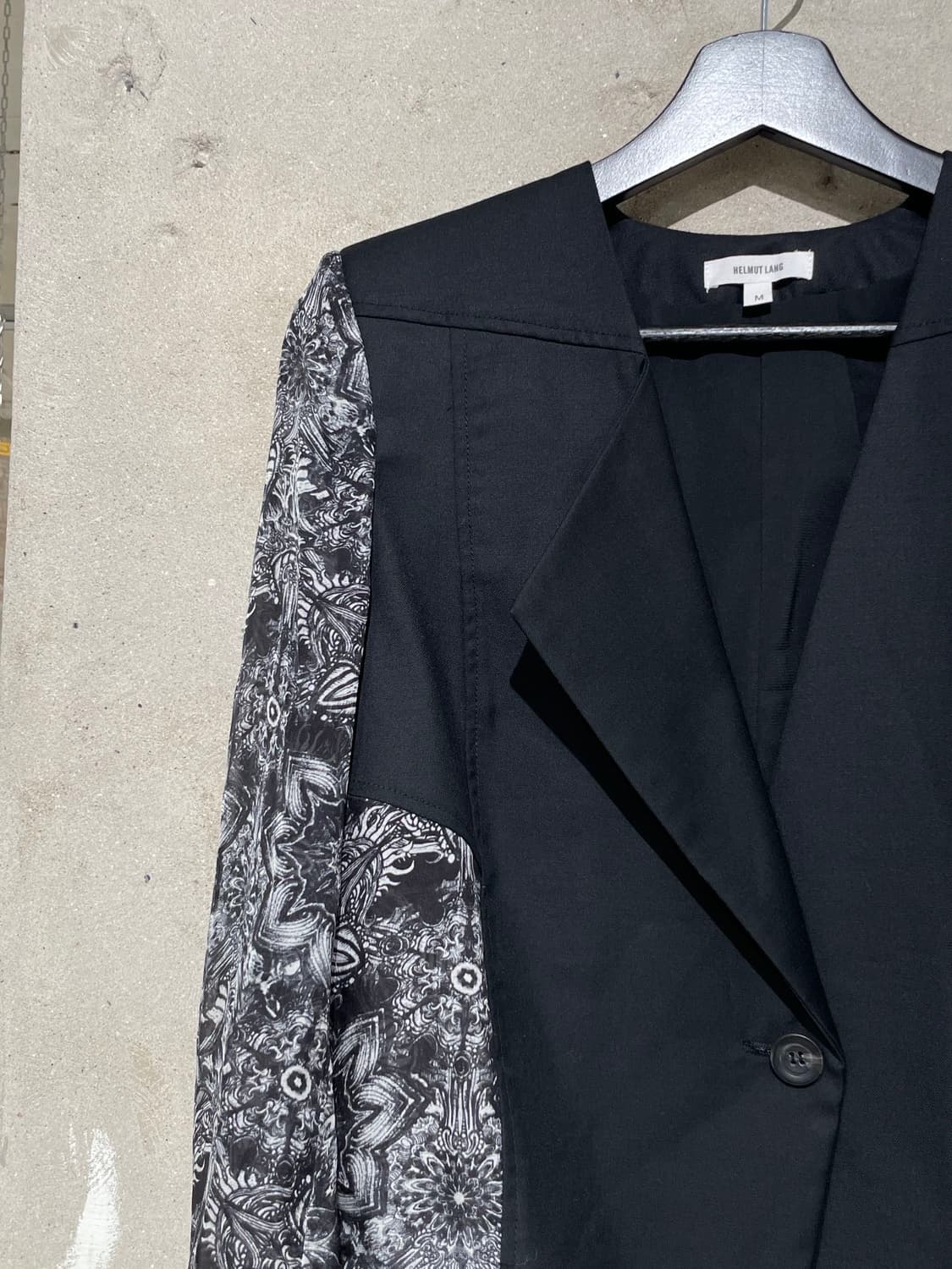 헬무트랭 블랙 쉬폰 1B 크롭 블레이저 상품이미지2