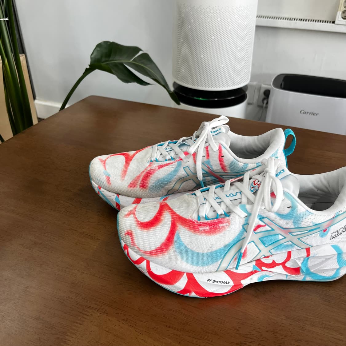 아식스 노바블라스트5 화이트 아쿠아리움 260mm 상품이미지2