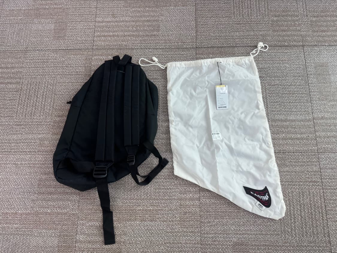 MM6 메종 마르지엘라 x 이스트팩 드리핑 패커 백팩 블랙 상품이미지1